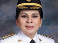 Tatong Kembali di Undang ke Istana