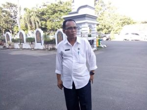 Pemkot Turunkan Alat Berat