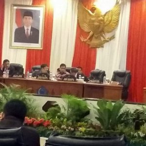 paripurna deprov Paripurna Penyampaian LHP SKPD Pemprov Sulut Bakal Tunda