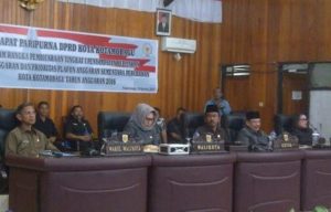 Pemkot Serahkan Draf KUA-PPAS APBD Perubahan