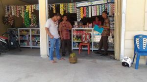 Disperindag dan BBPOM ‘Geledah’ Warung Milik Anggota Dewan Bolmong