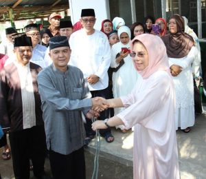 Walikota Sholat Idul Adha di Lapangan Kotamobagu