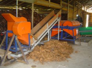 Pengrajin Sapu Dapat Bantuan Mesin Pencacah Sabut Kelapa