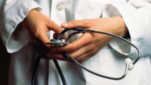 Dokter Di Puskesmas Tadoy Jarang Masuk