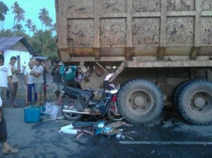 Menabrak Truk, Warga Babo Tewas di TKP