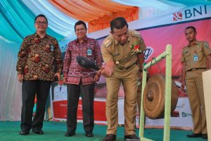 Depri Pontoh Resmikan BNI Cabang Boroko Depri Pontoh Resmikan BNI Cabang Boroko