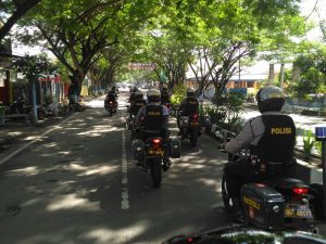 20 Personil Sabhara Polres Bolmong Gelar Patroli