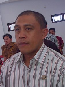 Pelayanan Bank Sulut Tutuyan Dinilai Tak Professional