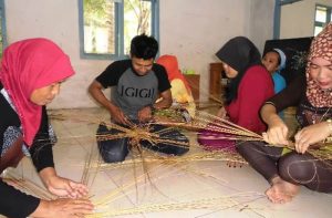 pelatihan keterampilan Pengangguran Dilatih Keterampilan