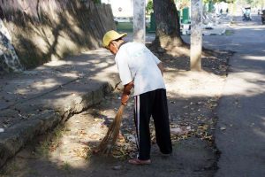 Jam Kerja Petugas Kebersihan Berubah