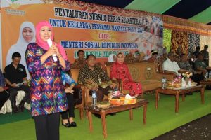 74d1d00a-8b88-435b-bf46-44601c3e54d2