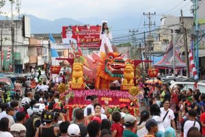 Cap Go Meh Jadi Objek Wisata di Kotamobagu Cap Go Meh Jadi Objek Wisata di Kotamobagu