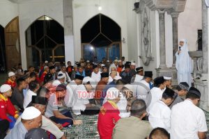 Wali Kota Sholat Subuh Berjamaah di Mesjid An-Nur Pontodon