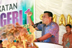 Cerita Depri Pontoh Soal Memimpin Di Tengah-tengah Keluarga