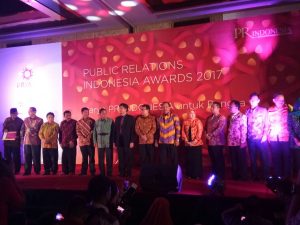 Terima PRIA 2017, Pangemanan Apresiasi Pers