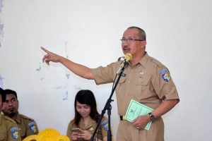 Sekda Bolmut Buka Sosialisasi IMB