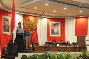 Deprov Gelar Paripurna Penyampaian LKPJ Gubernur 2016 Deprov Gelar Paripurna Penyampaian LKPJ Gubernur 2016