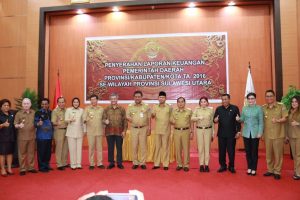 Bupati Boltim Serahkan LKPD ke BPK-RI Sulut