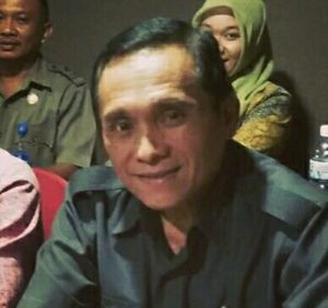 Pembangunan Gedung Terhenti, Warga Bolmong Berdesakan Urus e-KTP