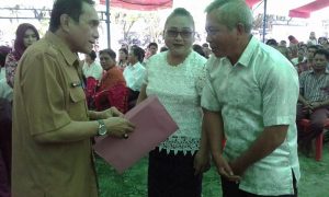 Setengah Pasang Yang ikut Nikah Massal Didominasi Lansia