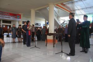 https://totabuanews.com/2017/06/08/tahlis-pindah-asn-menangis/