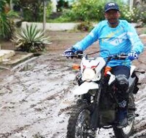 Pacu Adrenalin, Eyang Taklukkan Medan Ekstrim