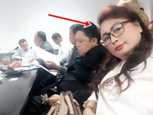 Miris ! Di Tengah Sibuk Perjuangkan Masalah Daerah, Aleg PDIP Bolmong Ini Malah Asik Selfie