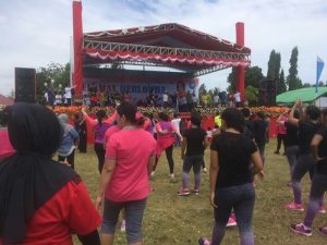 Meriahkan Kemerdekaan, Pemkab Bolmong Sukses Gelar Lomba Zumba