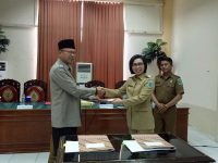 Pemkab Bolsel Terima Aset Dari Pemda Bolmong
