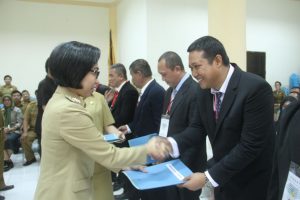 e100a90f-bd5b-47d9-8c8b-9edd6f0598b9 e100a90f-bd5b-47d9-8c8b-9edd6f0598b9