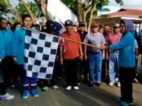 Walikota Lepas Jalan Sehat Dinkes Kotamobagu