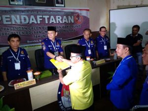 Karel dan Arman Resmi Mendaftar ke KPUD Bolmut