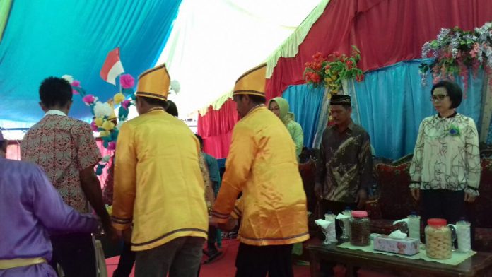 Bupati Bolmong ikut Hadiri Upacara Adat Tulude