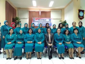 Bupati Bolmong Saat Berfoto Bersama Dengan 60 Pengurus TP-PKK Bolmong.(Foto Diskominfo) Bupati Bolmong Saat Berfoto Bersama Dengan 60 Pengurus TP-PKK Bolmong.(Foto Diskominfo)