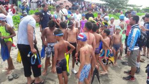 Peserta Renang Laut Tingkat Anak-anak