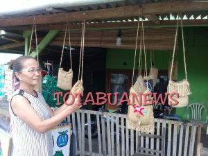 PhotoGrid_1525802733623 PhotoGrid_1525802733623