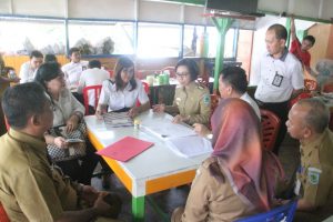 de531c18-e4fa-49e1-ab8a-6d9caa4119be de531c18-e4fa-49e1-ab8a-6d9caa4119be