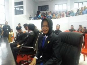 Rahayu Monoarfa Rahayu Monoarfa