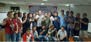 Screenshot_2019-12-27-23-39-44-628_com.facebook.katana