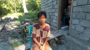 warga sasarino yang mendapat bantuan Rumah layak huni