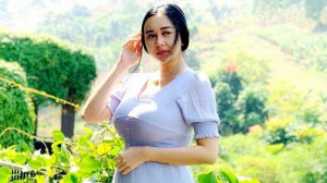 artis-aura-kasih