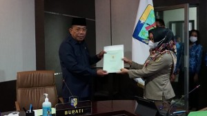 foto 3 Bupati