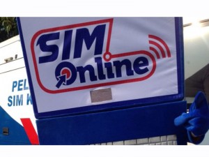 Ilustrasi sim-online