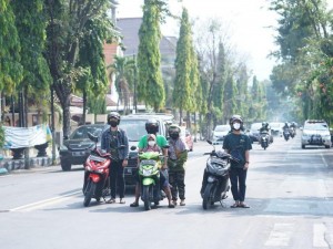 pengendara-di-kota-kediri
