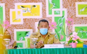 Bupati Bolmut Depri Pontoh