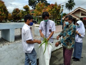 dd9591bd-2f86-4f4b-b38f-ecf409b749c9 dd9591bd-2f86-4f4b-b38f-ecf409b749c9