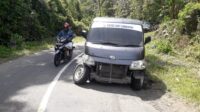 Mobil Grand max yang bertabrakan dengan mobil ketua DPRD Bolsel