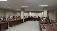 Hearing DPRD Sulut bersama Dinas pendidikan provinsi. (FOTO/Shera)