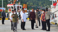Jokowi di pelabuhan likupang