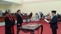 Gita Tuuk data dilantik sebagai Anggota DPRD Bolmong sisa masa jabatan 2019-2024.